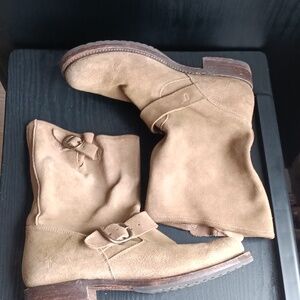 FRYE Tan Suede Moto Combat Boots Buckle Strap Low Heel Size 8.5